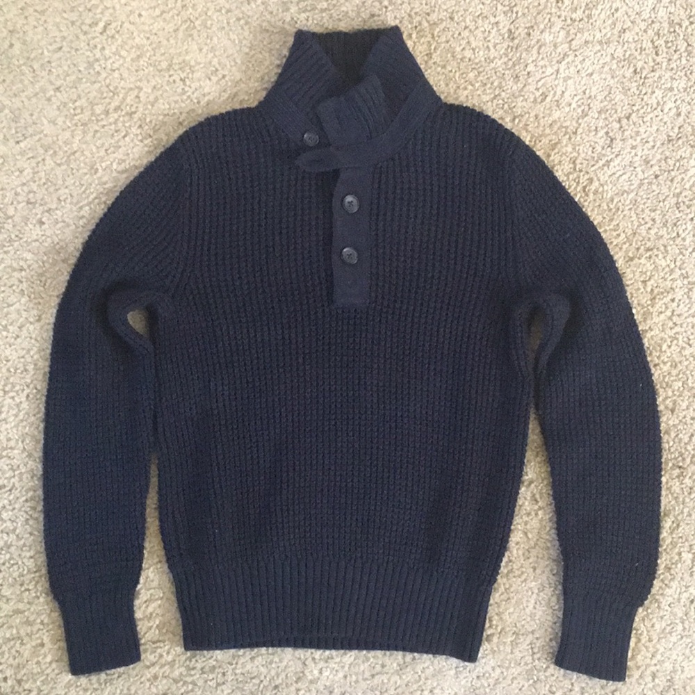 Half button, knit sweater